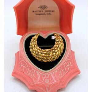 Vintage 18kt Tiffany and Co. Italy Textured Crescent Moon with Diamond Brooch